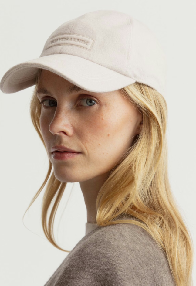 Iris von Arnim - Cap Dania mit Logo-Patch