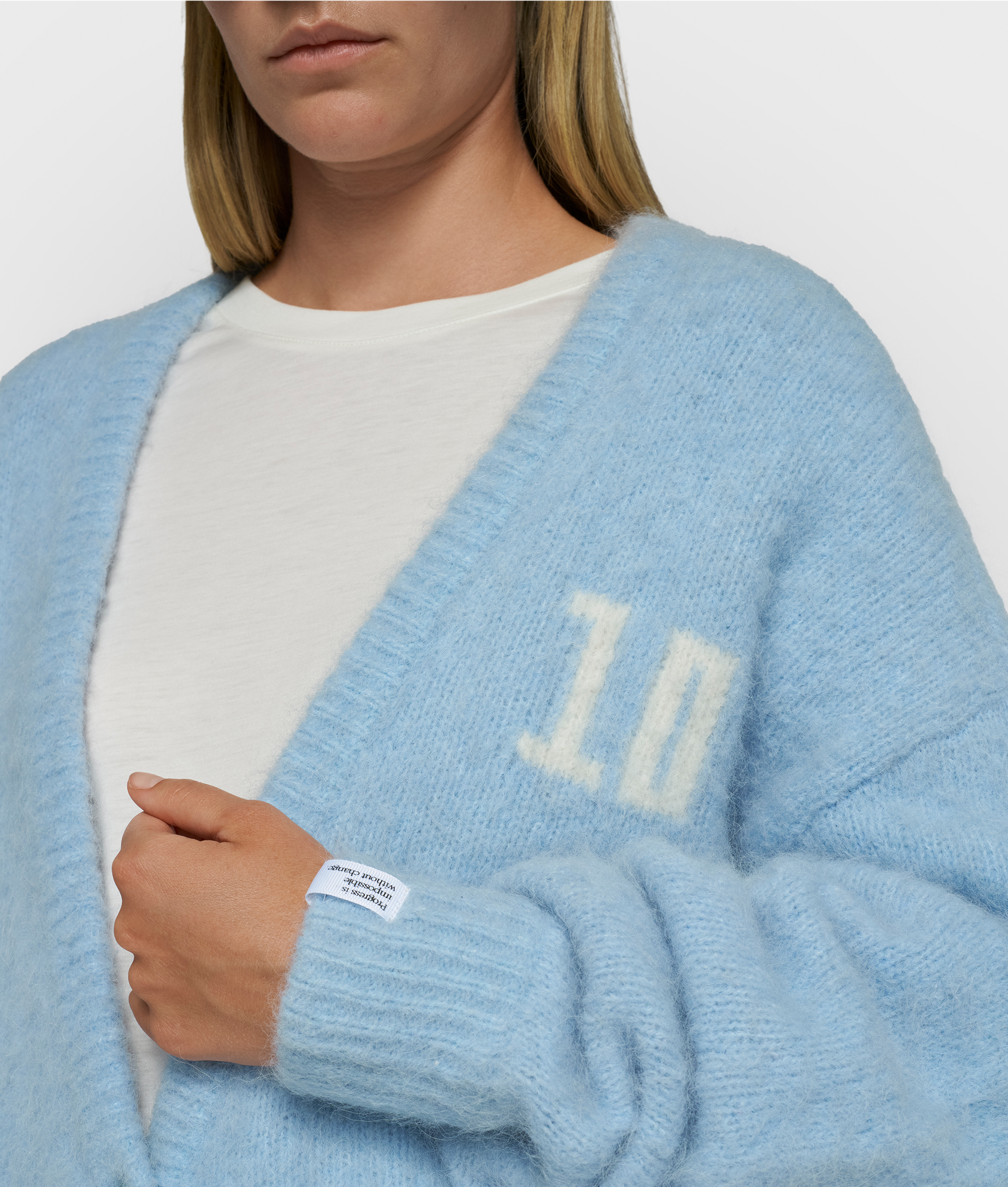 10DAYS - Strickjacke Hellblau aus Alpaka-Mix mit V-Ausschnitt