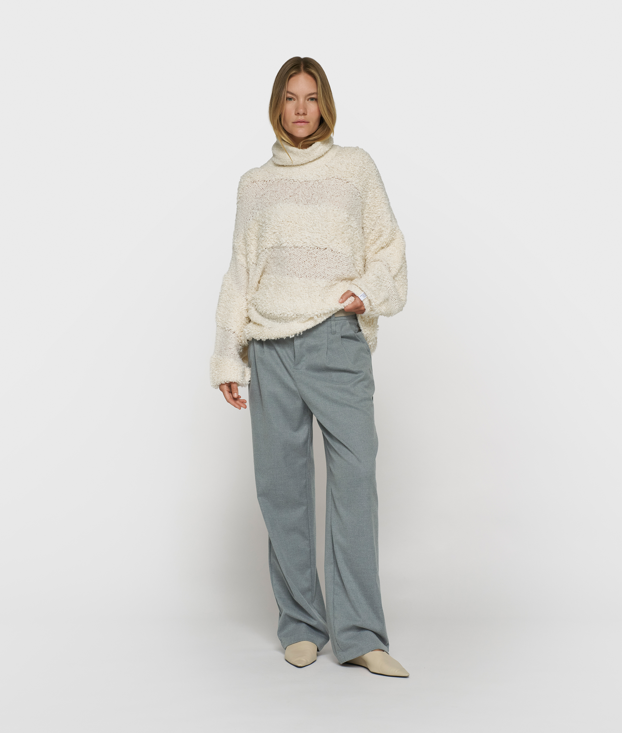 10DAYS - Pullover Ecru Loop-Strick Oversized