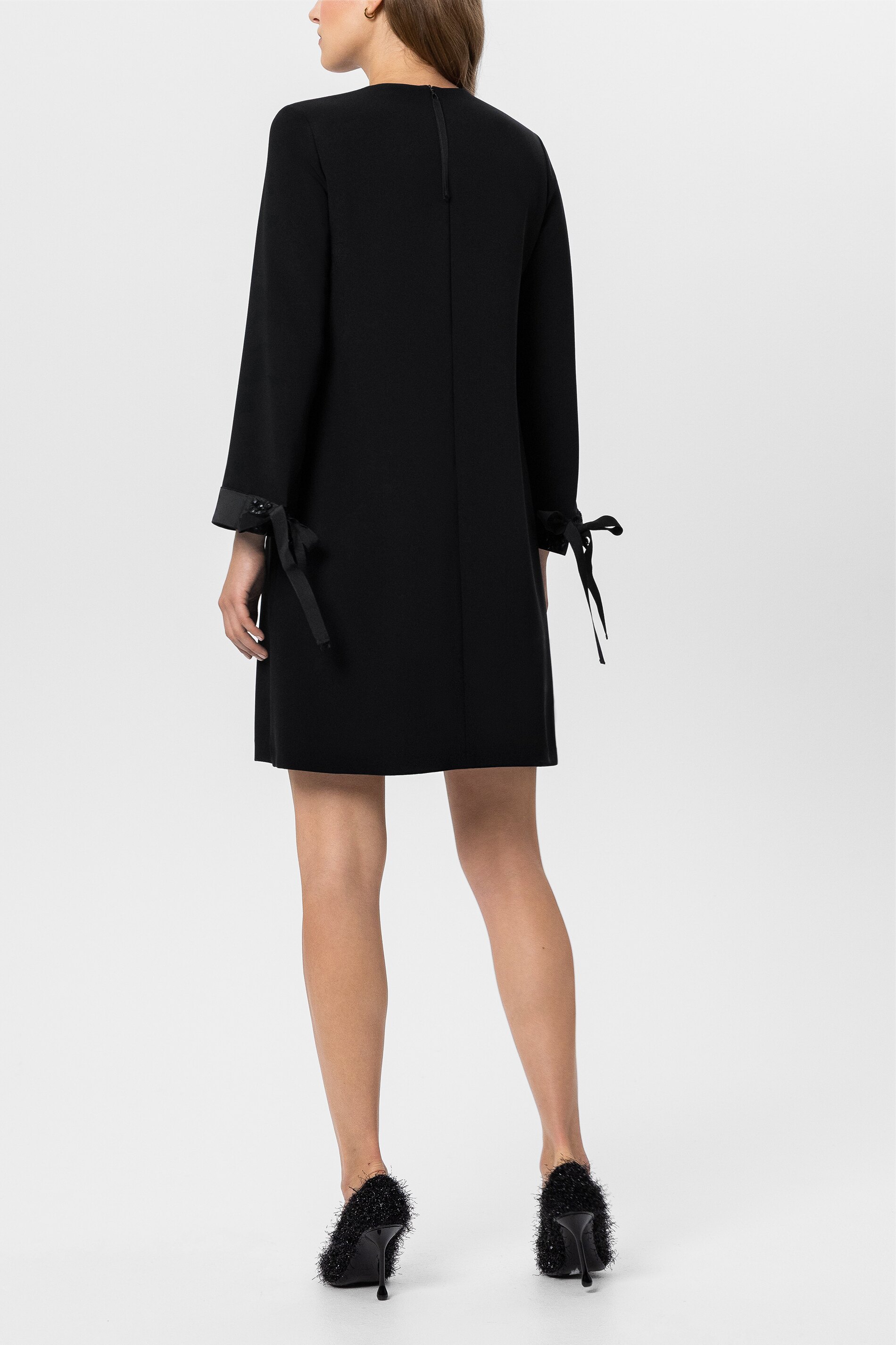 Luisa Cerano - Mini-Kleid Deep Black mit Bindebändern und Dekosteinen