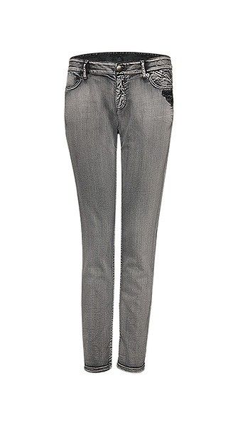 Marc Cain - Leger geschnittene Jeans mit Destroyed- und Bleaching Effekt